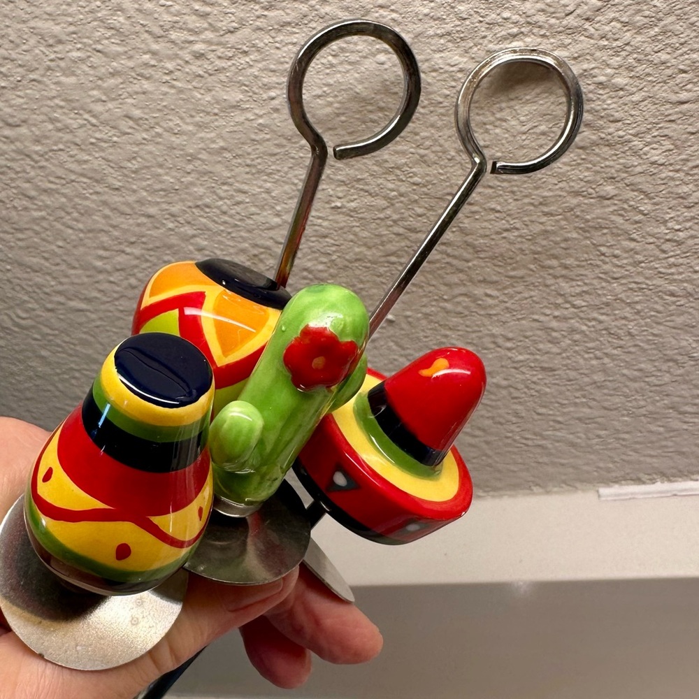 Vibrant Southwestern Theme BBQ Skewers Cactus, Sombrero, Maracas Set of 4 + 2